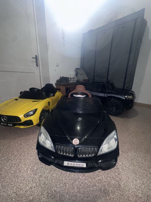 Продам детский электромобиль б/у