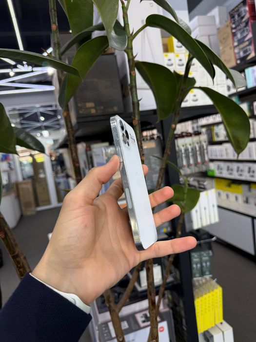 Iphone 12 pro holati yaxshi