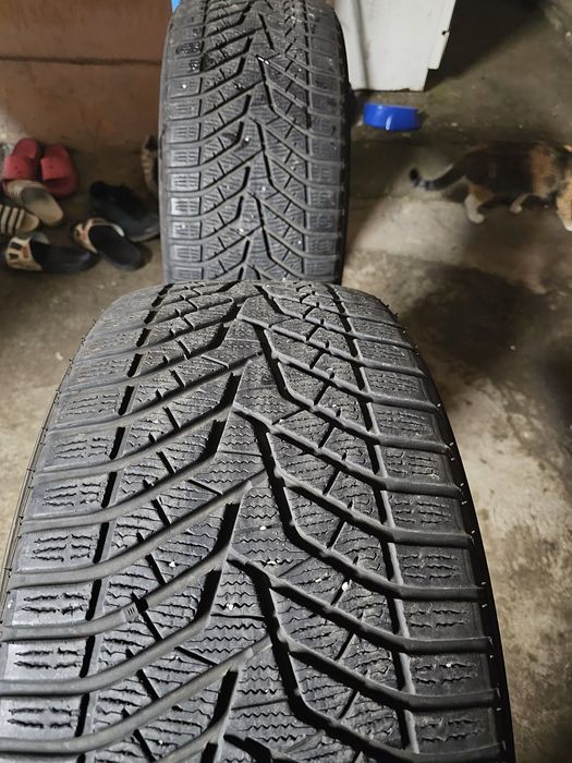 Set cauciucuri 315/35/r21.    275/40/r21