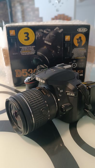 Aparat foto Nikon D5300