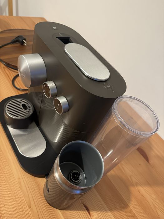 Neapresso expert milk utilizat