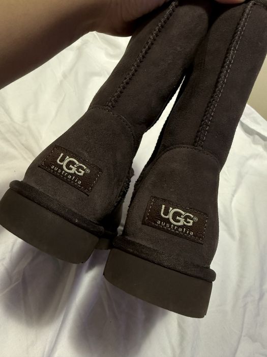 Ugg maro calduroase