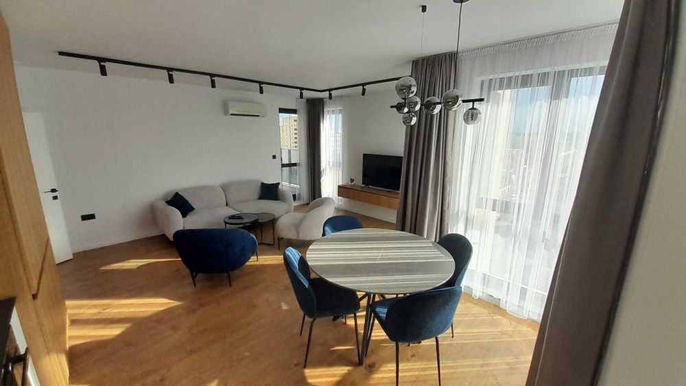 Продава се Многостаен апартамент в Пловдив, Каменица 2 - 131 кв.м за 2214 €/кв.м - Снимка #1