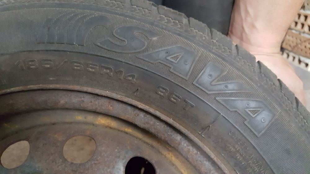 Джанти за опел 4х100 с гуми 185 65 14 сава