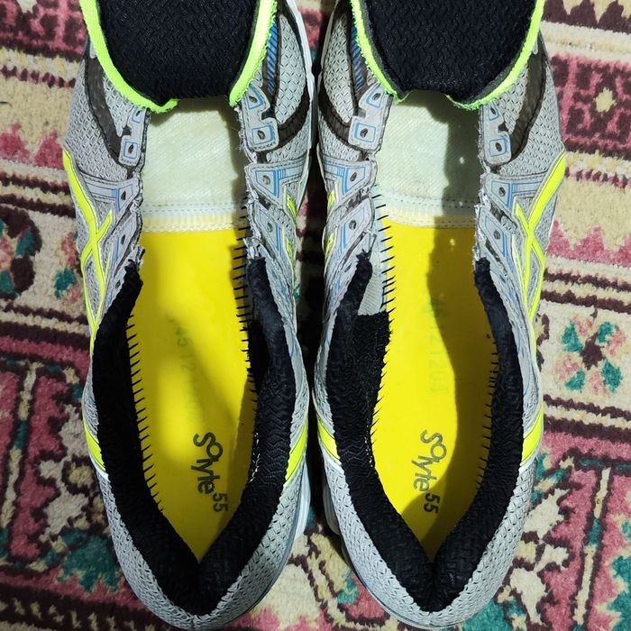 Беговые кроссовки Asics Gel GT-2000