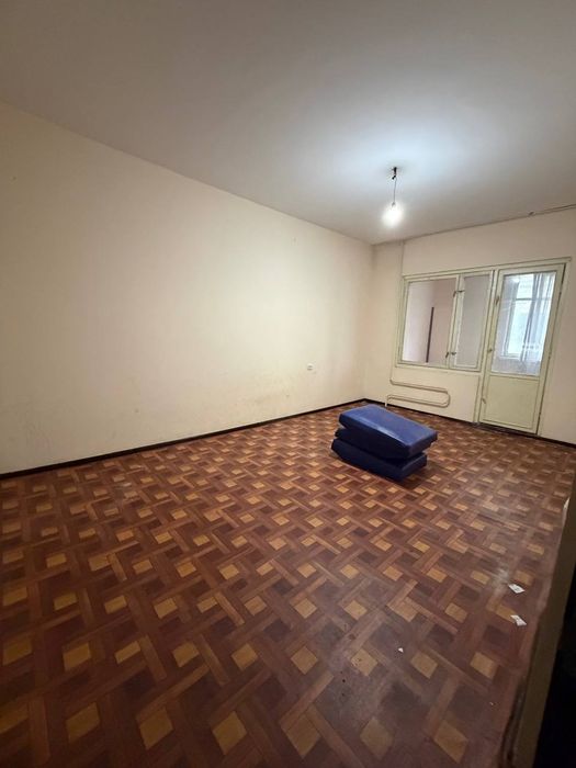 Срочно продаётся Сергели 8а  2ком 60000&