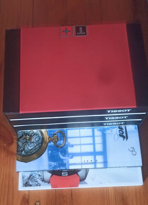 Коробка от Tissot