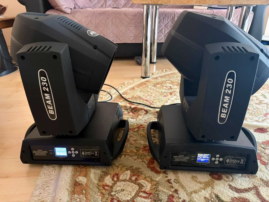 Pachet lumini DJ / Evenimente: 2x BEAM 230W 7R + 4x Mini Moving Head + Interfață Enttec DMX