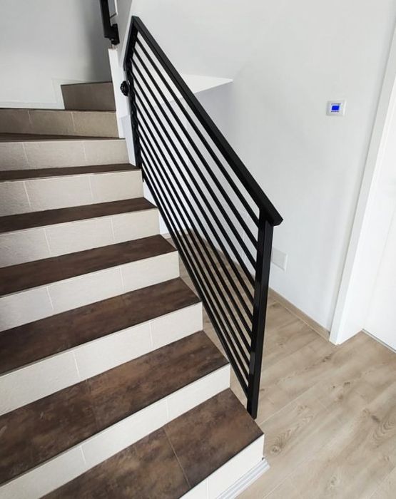 Balustradă,fier forjat,riflaje metalice, Balcoane etc