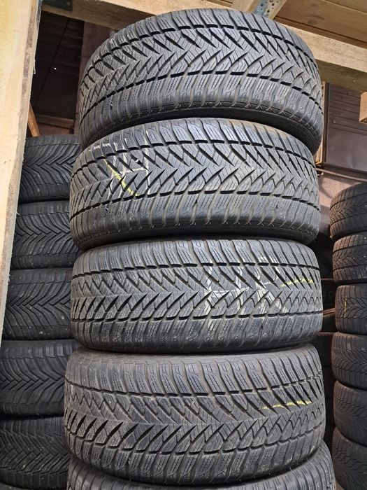 Anvelope second iarna 205 50 R17 Goodyear RFT*