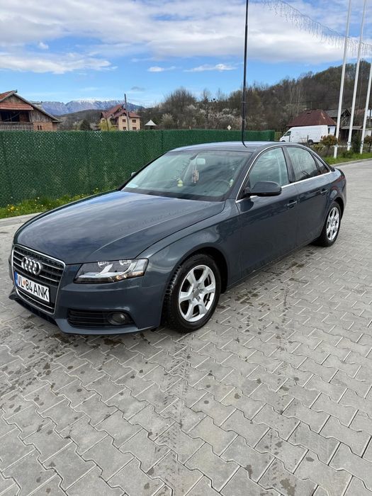 Vând Audi A4B8 2012