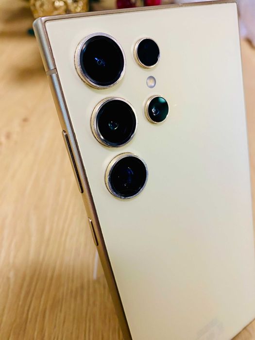 Samsung Galaxy S24 Ultra, 12GB RAM, 256GB, 5G, Yellow