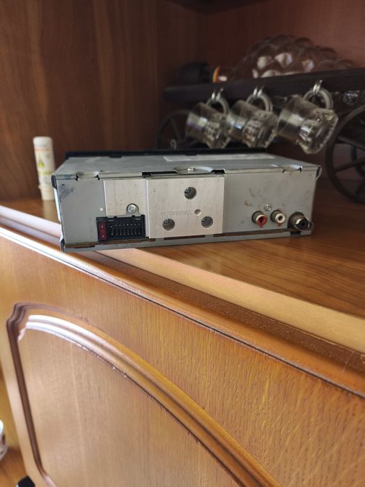 Casetofon Kenwood KMM-101Y