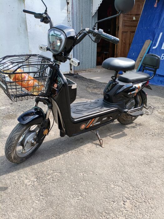 Продам электроскутер