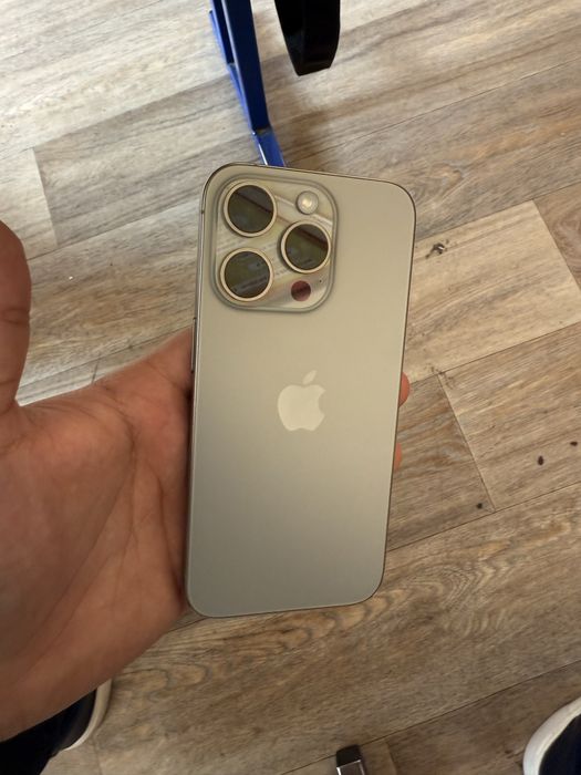 айфон 15 про титан