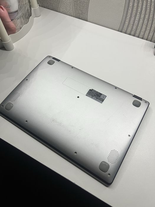 Продам ноутбук Lenovo IdeaPad