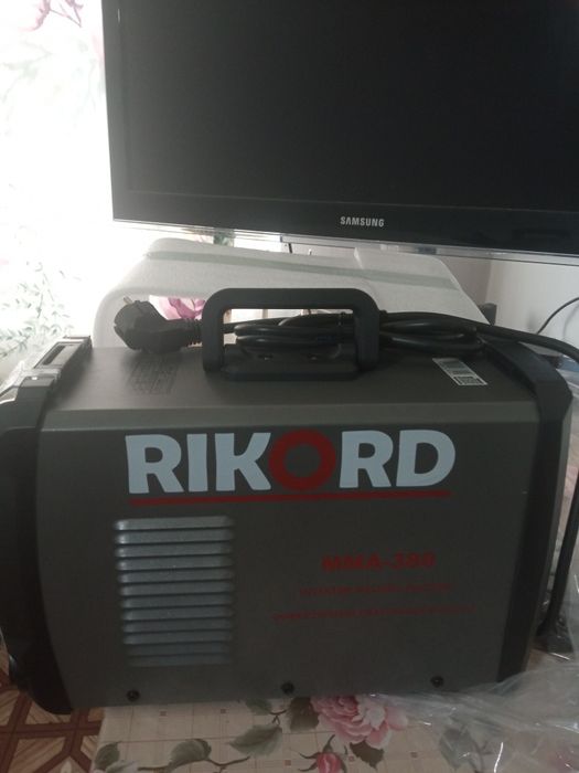Сварочный аппарат "RIKORD",650000сум..