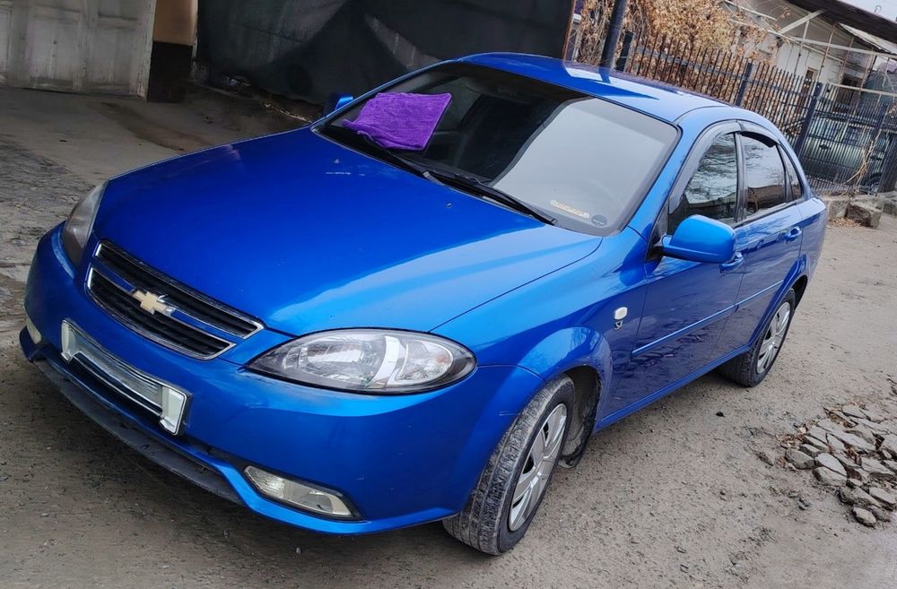 Chevrolet Gentra 1.5 сотилади 2015 сини