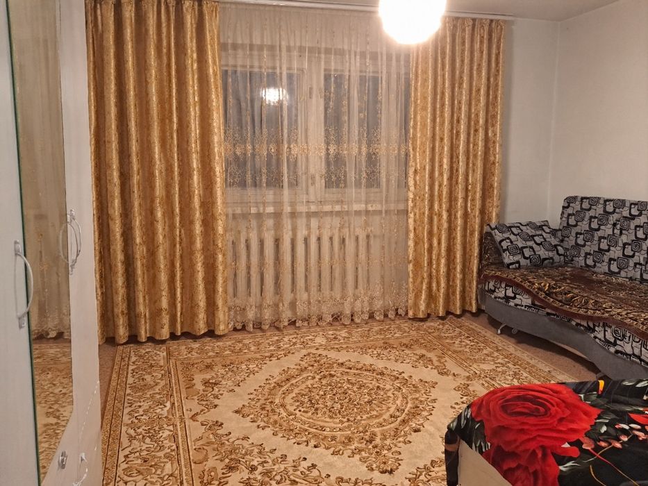 Продам квартиру 3х комнатнаю