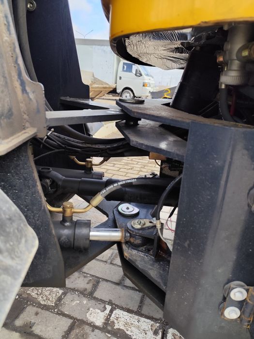 Погрузчик 930 новый без пробег 2026