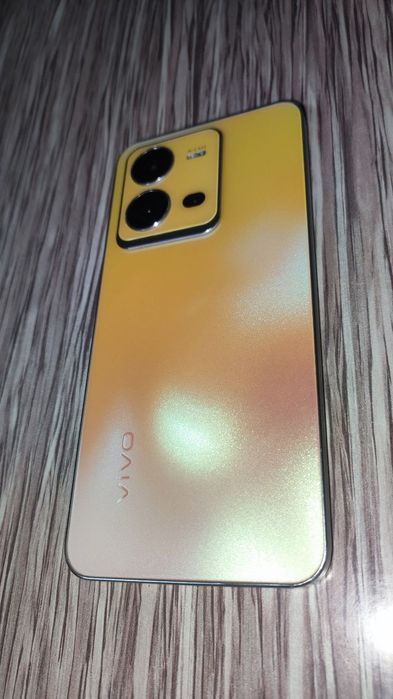 Vivo 25 e sotiladi