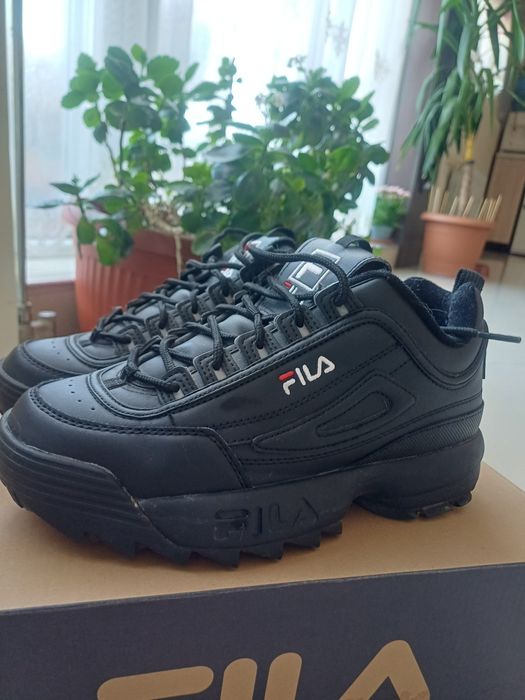 Дамски маратонки FILA