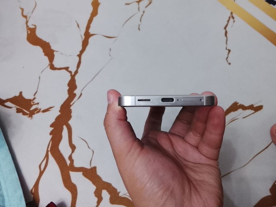 Samsung S24 256GB