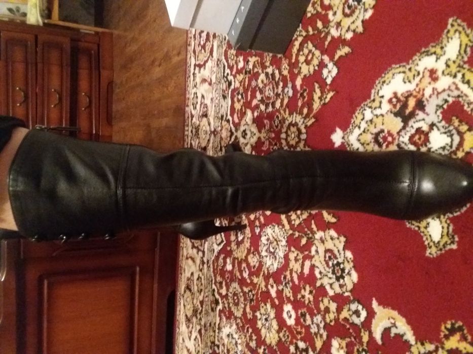 Продам осенний сапоги