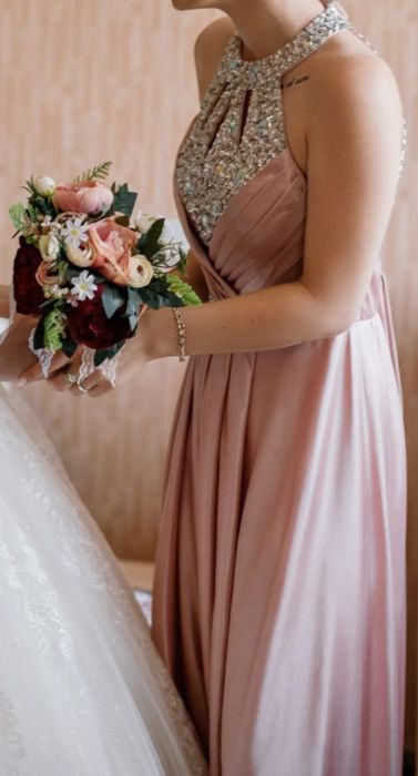 Продам платье размер 44