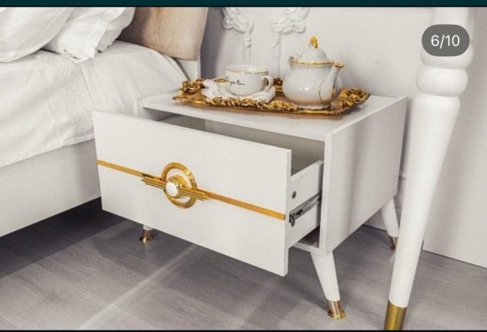 Гарнитур спальный красивый