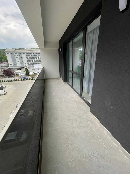 Apartament doua camere plus parcare