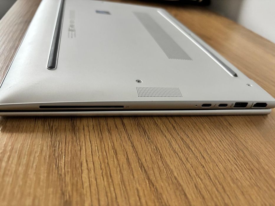 HP EliteBook 840 G11 - Intel Core Ultra 7 155U, 16GB RAM, display 14" FHD - stare impecabila