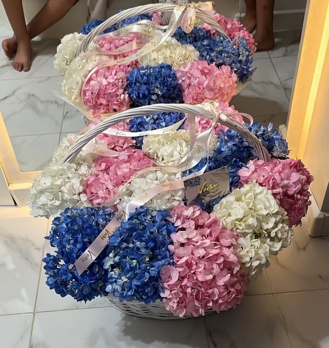 Продам цветы гортензию