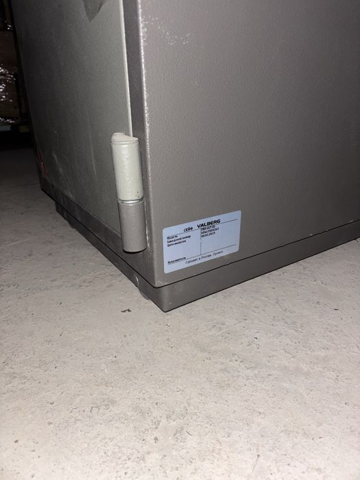 Продам сейфы Valberg