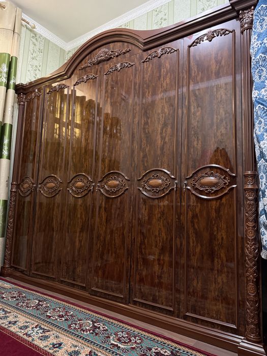Mebel dlya spalni