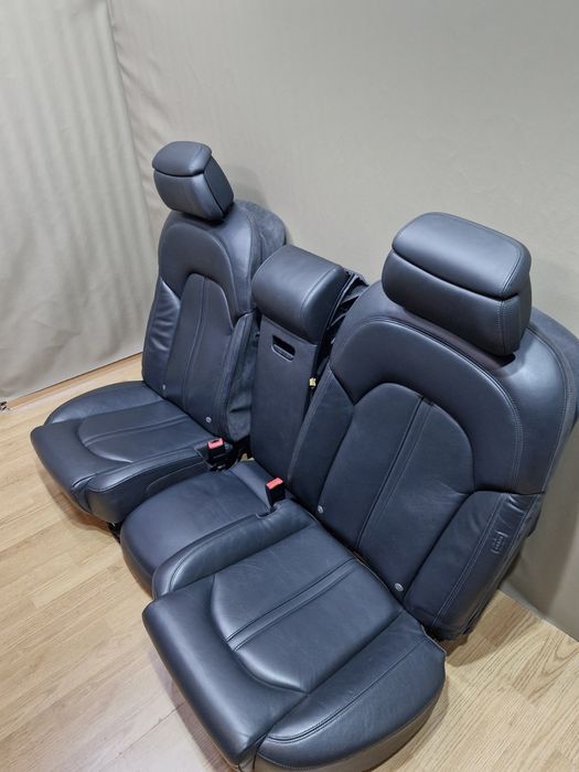 Салон за Ауди А8