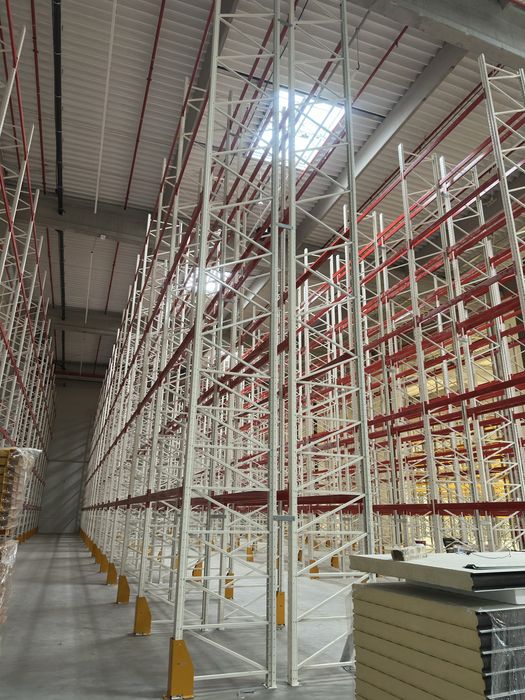 Rafturi metalice industriale