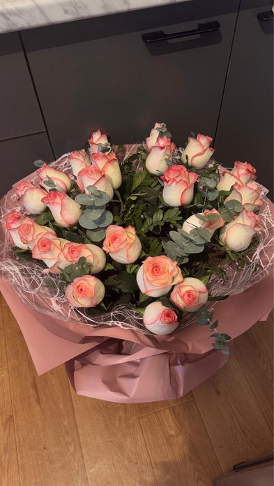 Букет свежий 8к