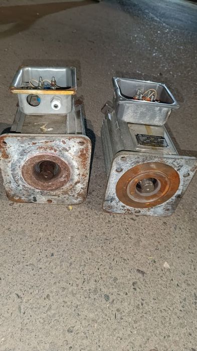 двигатель на строительную люльку