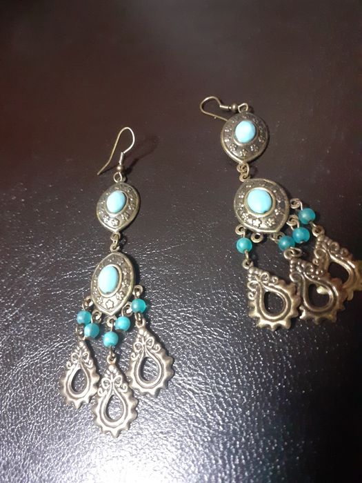 Висящи  обици  в  бохо стил