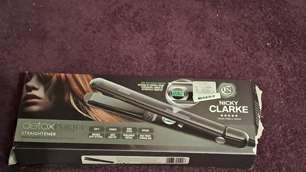 Преса за коса с нея си изправяте косата