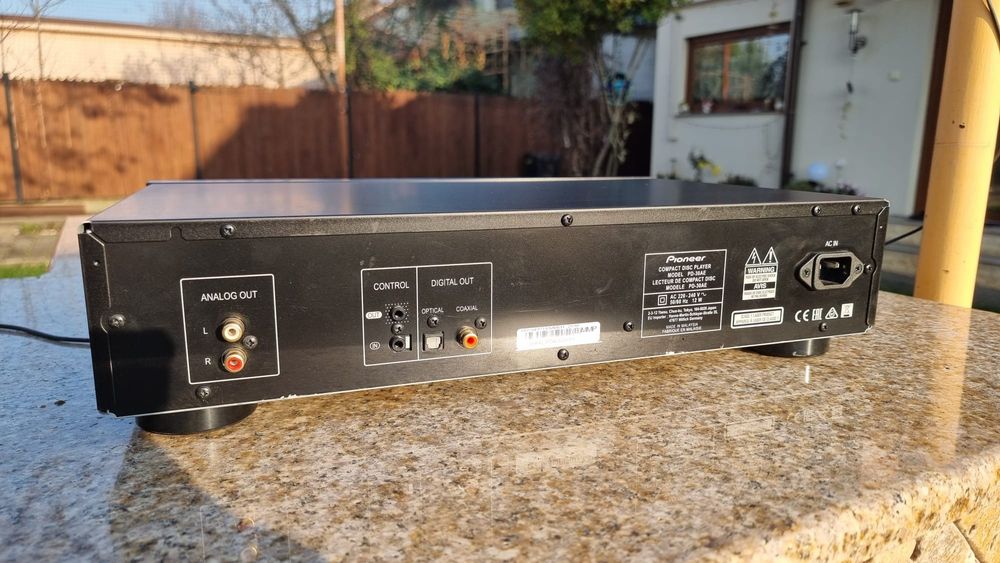 CD player Pioneer PD - 30 AE
