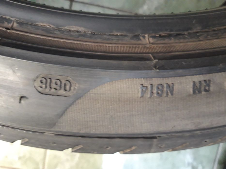 4 anvelope 255/40 R21 Pirelli de vara