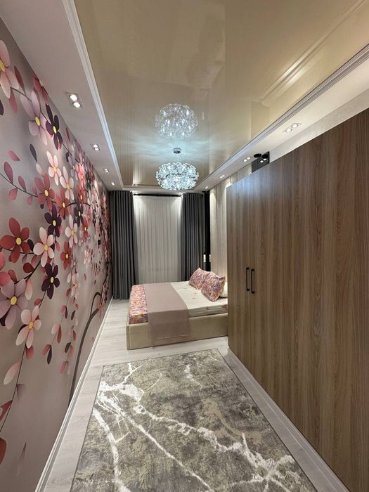 Чиланзар 7  2*3/1/4 arenda kvartira(bez makler) uyi egasiman
2*3/1/4
Д