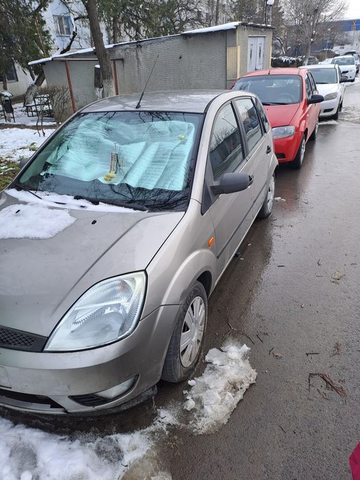 Vînd Ford Fiesta 1.4 tdci anul 2003