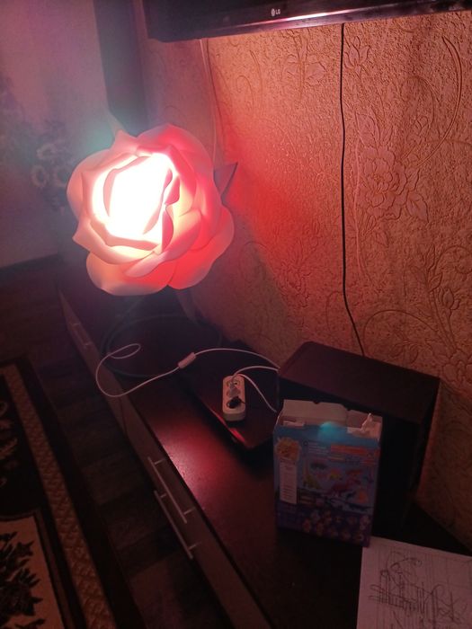 Продается светильник