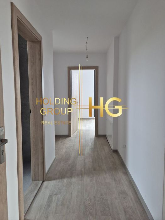 Продава се Тристаен апартамент в к.к. Св.Св. Константин и Елена - 139 кв.м за 4198 €/кв.м - Снимка #1