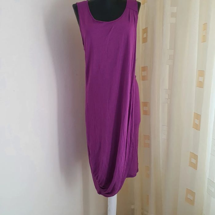 Rochie asimetrica mov Sisley