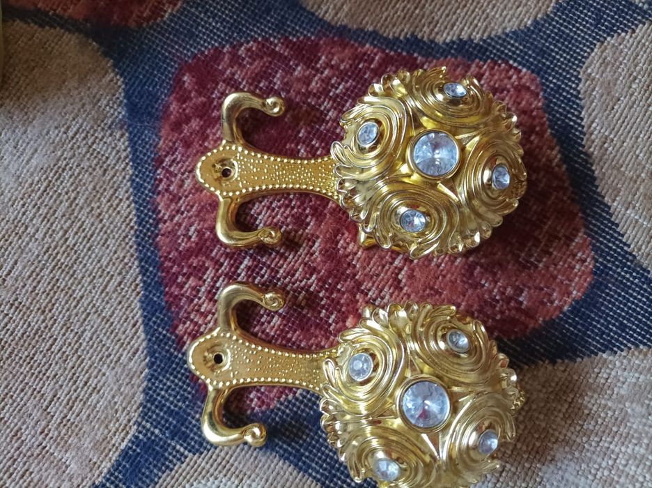 Держатель для штор