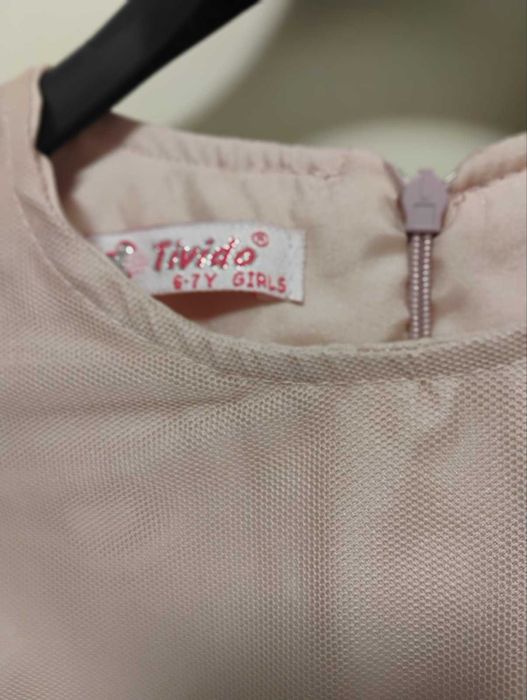 Красива детска рокля